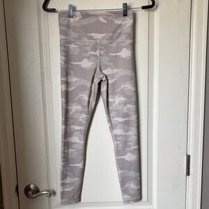 Athleta Light Gray Camouflage Leggings
